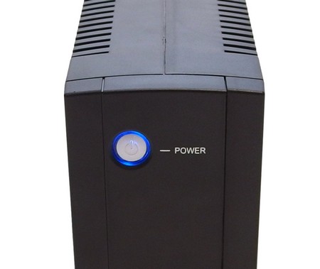 CyberPower UT650EI