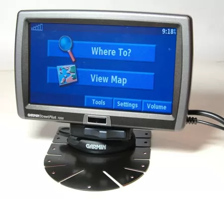 Лучший GPS навигатор 2006 - Garmin StreetPilot 7200