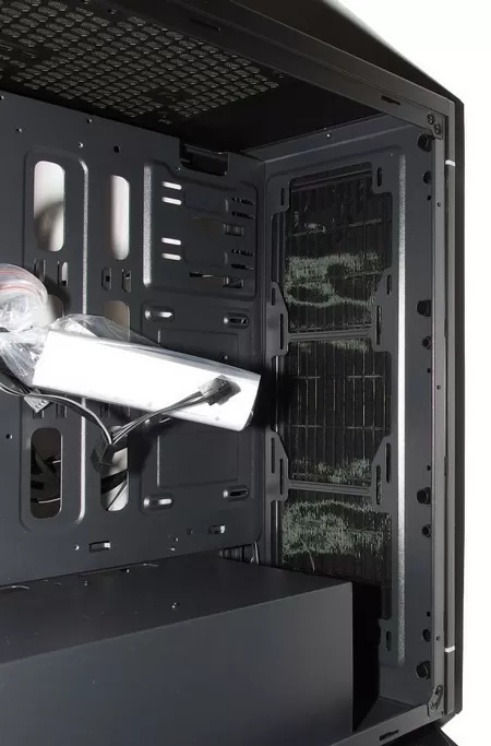 AeroCool Dead Silence 230 Black Edition