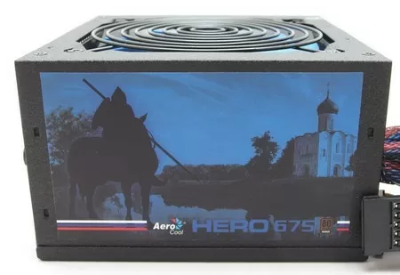 AeroCool Hero 675W
