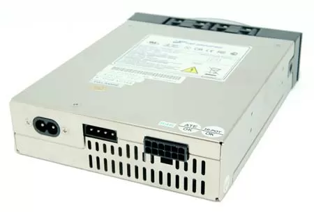 Внешний вид блока питания для видеокарт FSP Booster X3