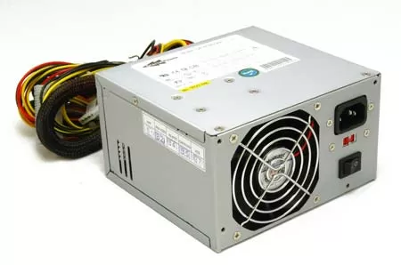 Внешний вид блока питания GlacialPower GP-PS450AP