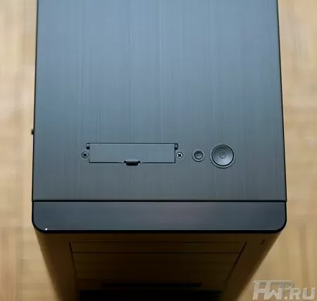 Корпус Lian Li PC-7FW