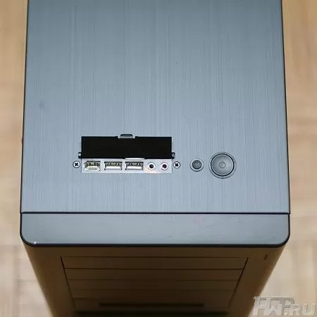 Корпус Lian Li PC-7FW