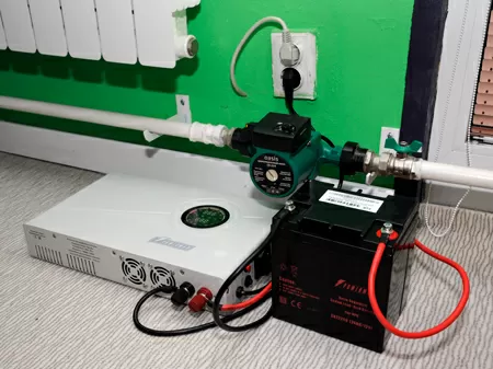 ИБП Powerman Smart 1000 Inv