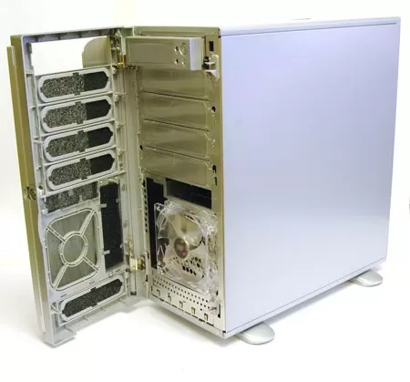 Компьютерный корпус Thermaltake Armor
