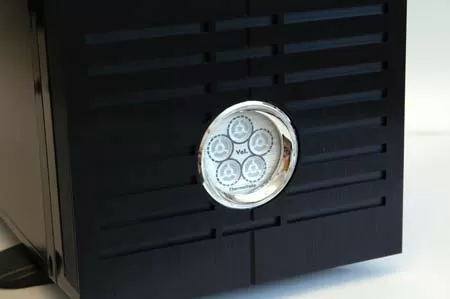 Компьютерный корпус Thermaltake Eclipse - уровень громкости