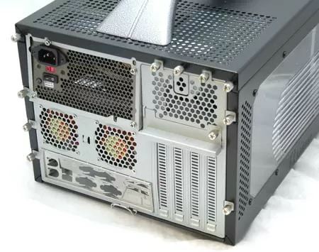 Компьютерный корпус Thermaltake LANBox