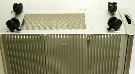 Нижняя часть компьютерного корпуса Thermaltake Tai Chi