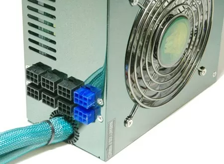 Блок питания Topower TOP 600 SG мощностью 600 Вт