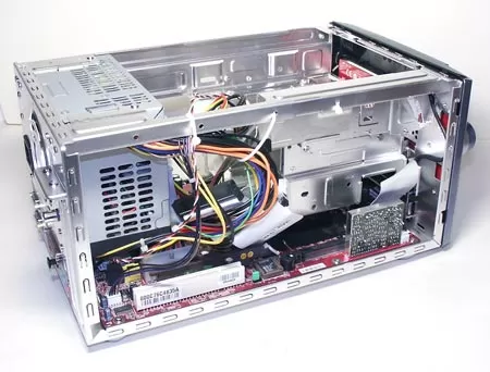Интерьер MSI MEGA 180