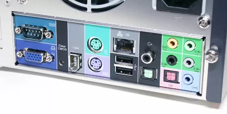 Shuttle SB81P - задняя панель