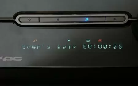 Shuttle SB83G5С - экран