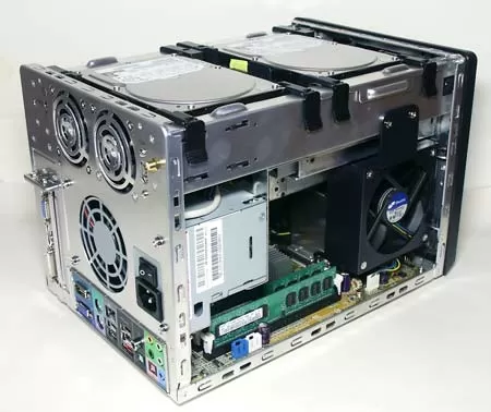 Shuttle XPC SD31P - вид со снятой крышкой