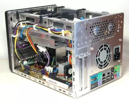 Barebone платформа Shuttle SN26P изнутри