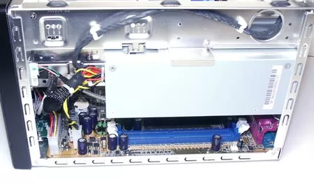 Слоты DIMM в материнской плате Shuttle XPC SN85G4 под Athlon 64