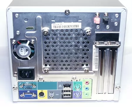 Задняя панель Shuttle ST61G4