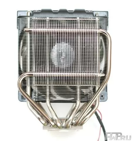 CoolerMaster V8 - вид сбоку