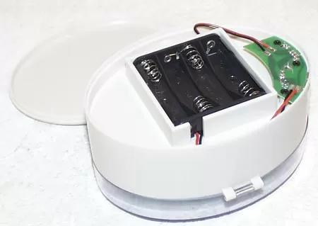 Fanner BreezerFan - отсек для батареек