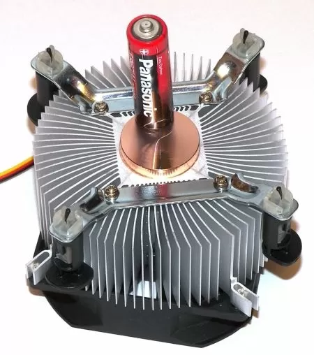 Фотообзор бюджетного кулера GlacialTech Igloo 5062 CU