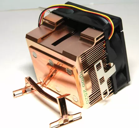 Кулер GlacialTech Igloo 2520 под Socket 939