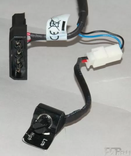 Коннектор питания кулера Thermaltake ISGC-V320