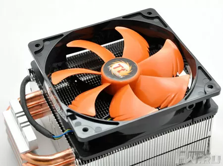 Внешний вид Thermaltake Contac 29