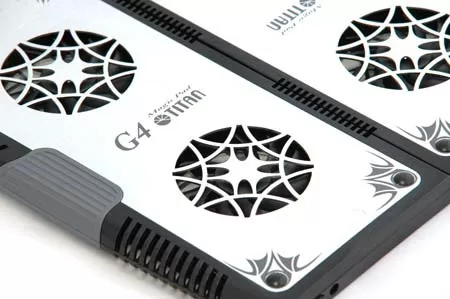Охлаждающая подставка (кулер) для ноутбука, Titan TTC-G4T Magic Pad