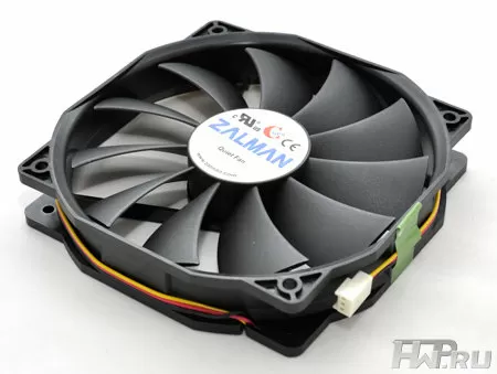 Zalman ZM-F4 135
