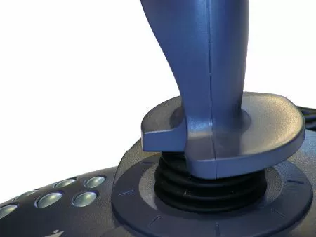 Genius MaxFighter F-31U Vibration