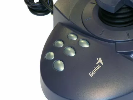 Genius MaxFighter F-31U Vibration
