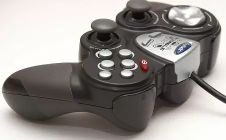 Saitek P2500 Rumble Force Pad