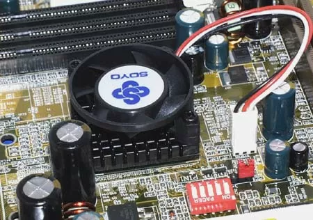Кулер на плате
