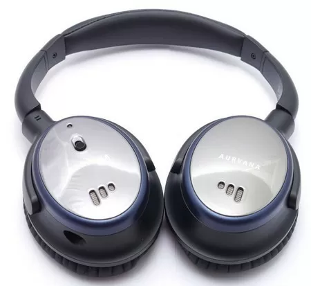 Creative aurvana ace