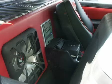 Цифровой автомобиль BMW 850CSI