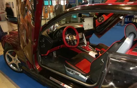 Цифровой автомобиль BMW 850CSI
