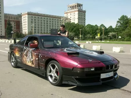 Цифровой автомобиль BMW 850CSI