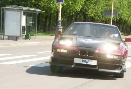Цифровой автомобиль BMW 850CSI