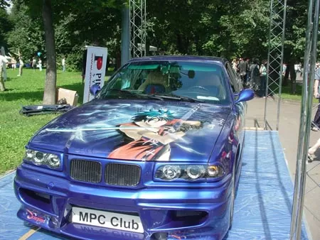 Цифровой автомобиль BMW M3