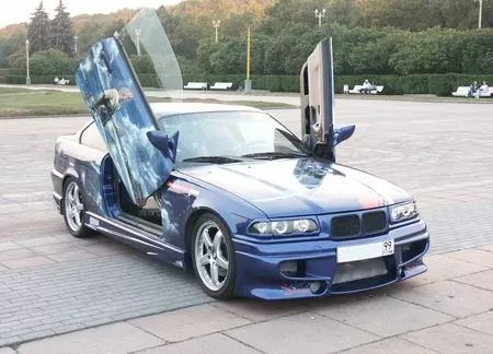 Цифровой автомобиль BMW M3