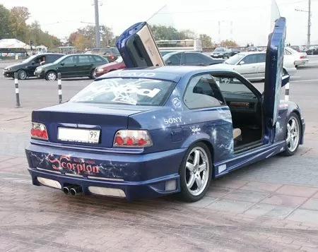 Цифровой автомобиль BMW M3