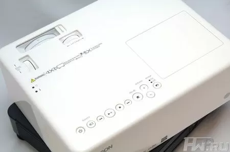 Проектор Epson EMP-TWD10