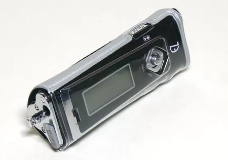 Плеер EZ MP-2100 в чехле