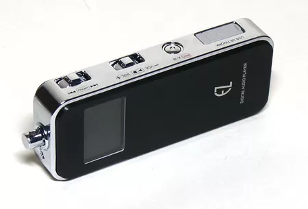 MP3 плеер EZ MP-3000