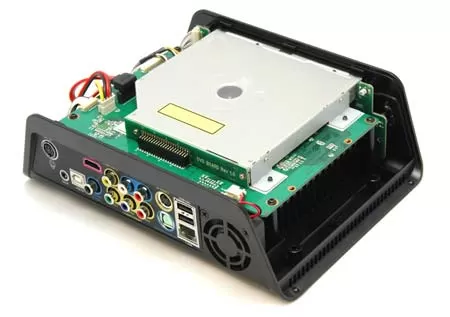 Медиаплеер iconBIT HD390DVD внутри