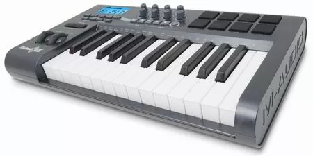 MIDI-клавиатура M-Audio Axion 25