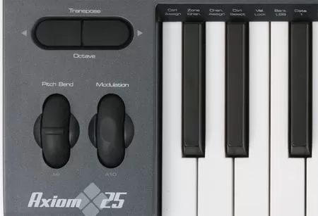 MIDI-клавиатура M-Audio Axiom 25
