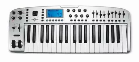 MIDI-клавиатура M-Audio Ozonic