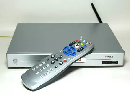 Pinnacle ShowCenter 200 с пультом ДУ