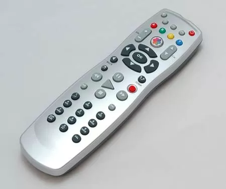 Пульт дистанционного управления от Pinnacle ShowCenter 250HD